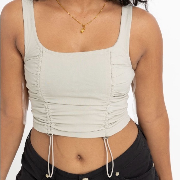 GRAY CROP TOP - Picture 3 of 4